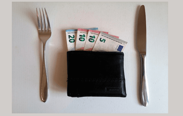 Dvig minimalne plače