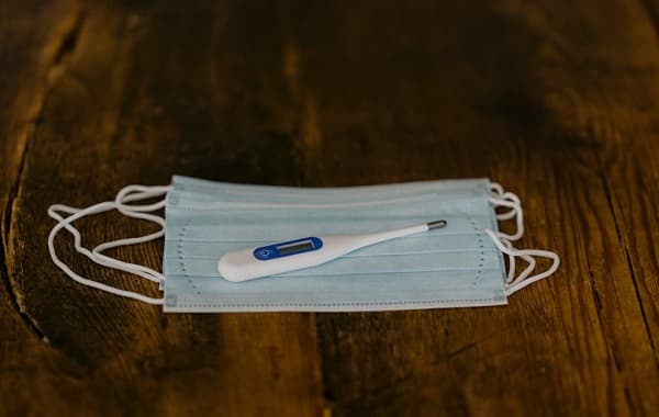 Kako je določena višina nadomestila za odsotnost z delovnega mesta IR